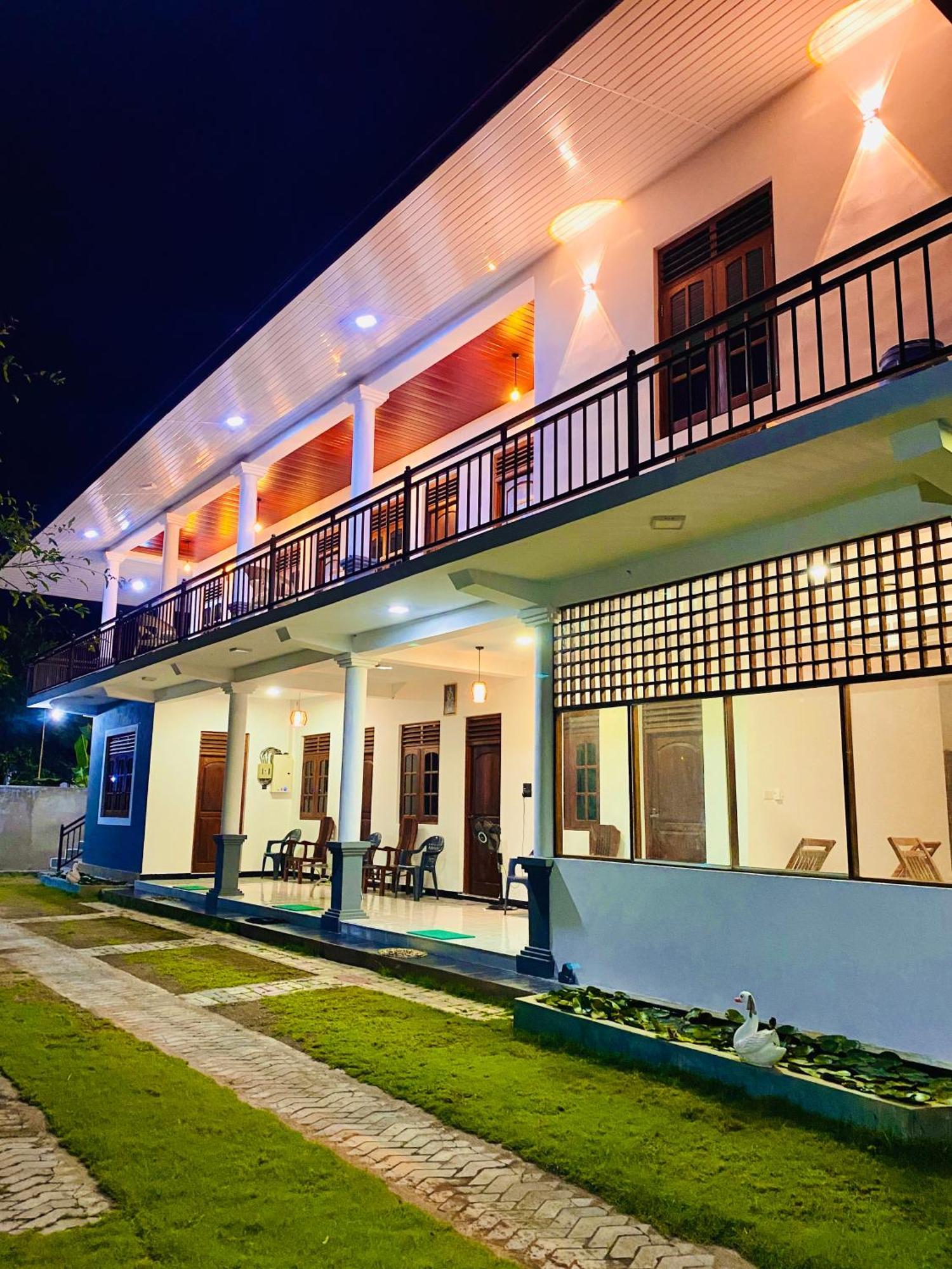 Geethani Tourist Home Polonnaruwa Cidade Antiga de Polonnaruva Exterior foto